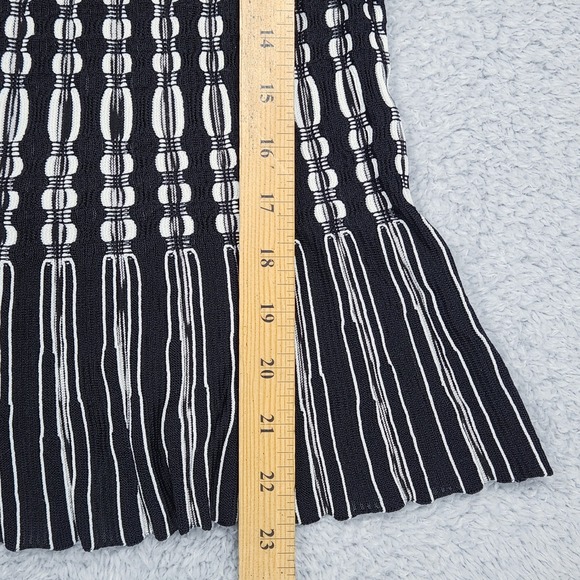 White House Black Market Tank Top Womens Small Black Knit Striped V Neck Peplum - Picture 4 of 13